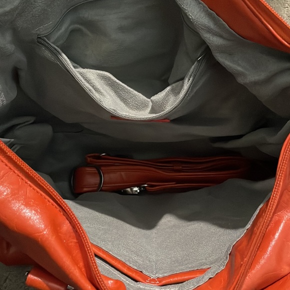 Handbag - Picture 5 of 7